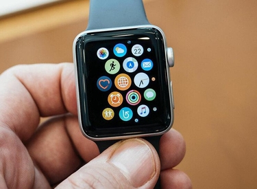 Apple đã tung ra bản cập nhật WatchOS 7.0.3 trên Apple Watch Series 3 và cách khắc phục vấn đề tự khởi động lại trên thiết bị