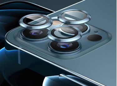 Có nên dán bảo vệ camera cho iPhone ?