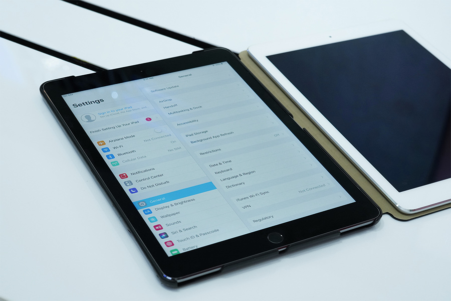 iPad Air chạy hệ điều hành IOS 13