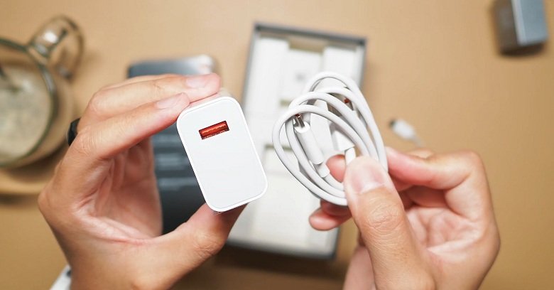 Cục sạc nhanh 33W của Xiaomi mi 10T Pro